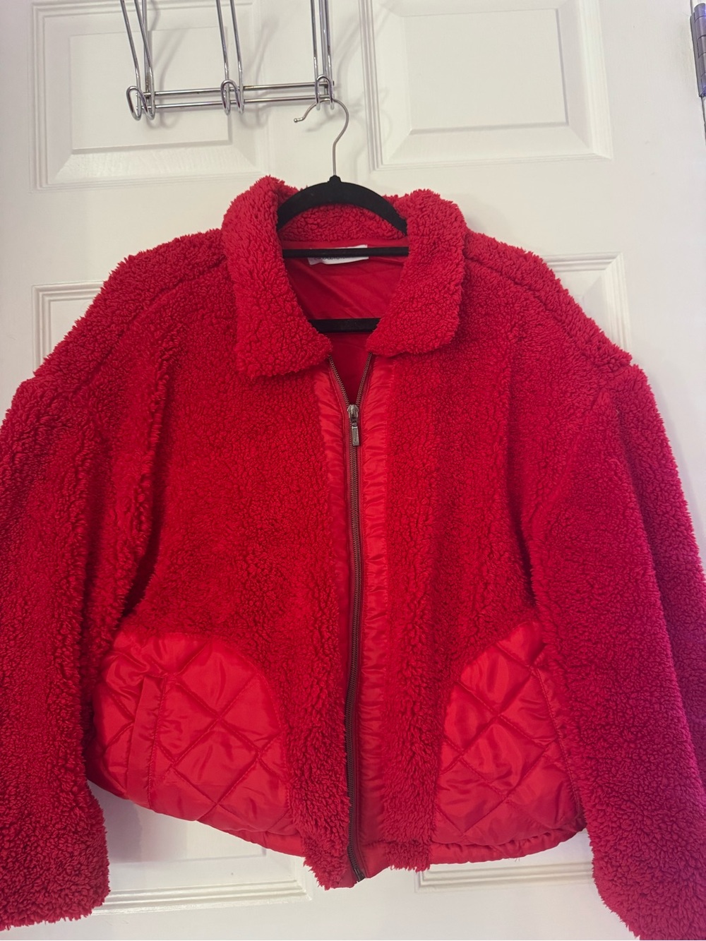 KEREN hart Red Sherpa Quilted-Pocket Jacket